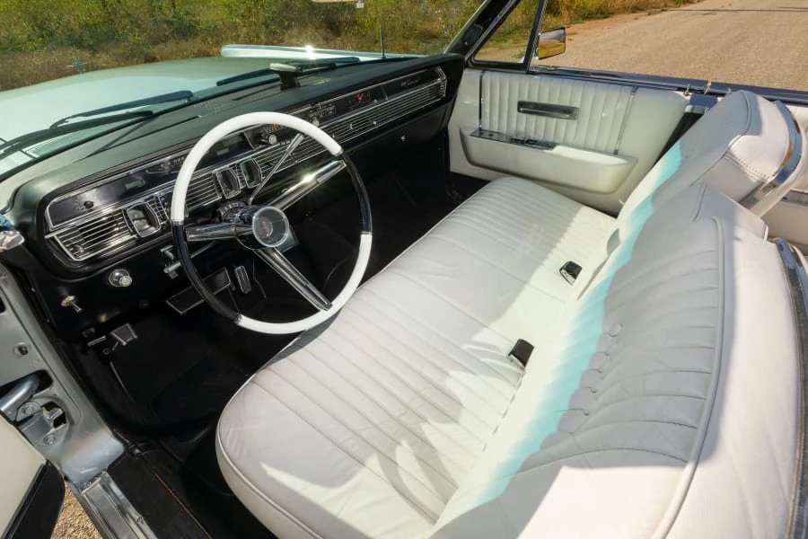 1964 Lincoln Continental 4th Gen - Image 24 of 31