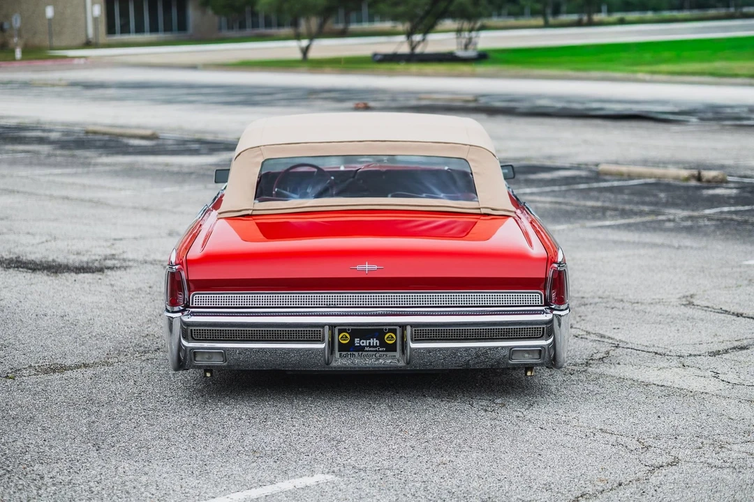 1964 Lincoln Continental 4th Gen - Image 25 of 31