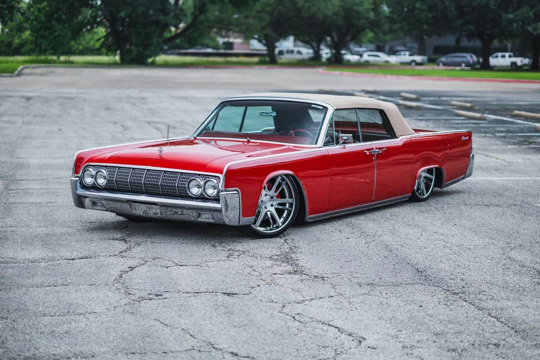 1964 Lincoln Continental 4th Gen - Image 2 of 31
