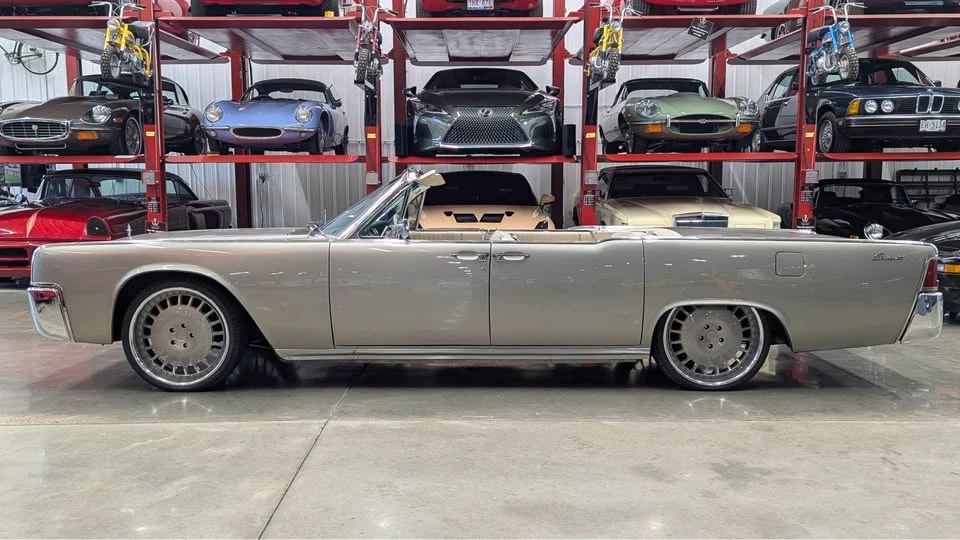 1964 Lincoln Continental 4th Gen - Image 4 of 15