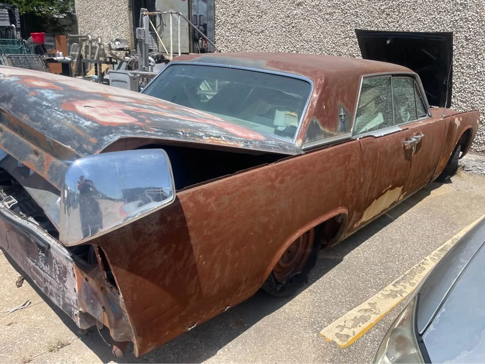 1964 Lincoln Continental 4th Gen - Image 3 of 8