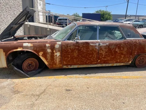 1964 Lincoln Continental Sedan 4D