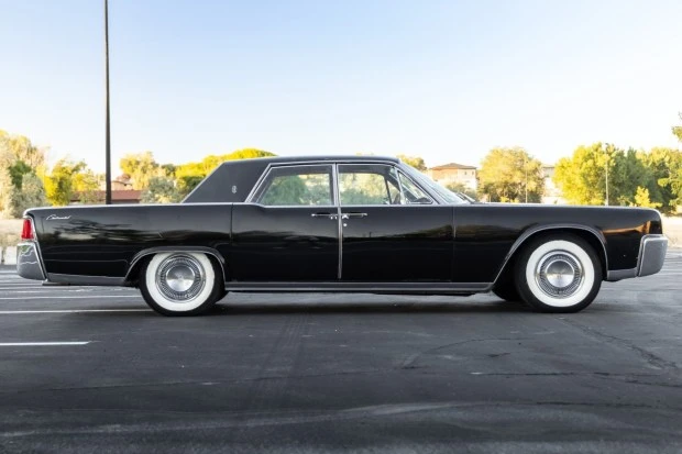 1964 Lincoln Continental 4th Gen - Image 3 of 8