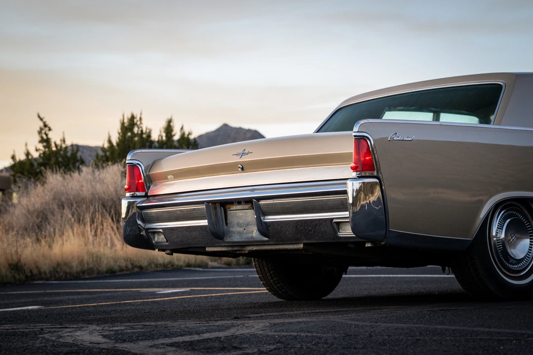 1964 Lincoln Continental 4th Gen - Image 23 of 31
