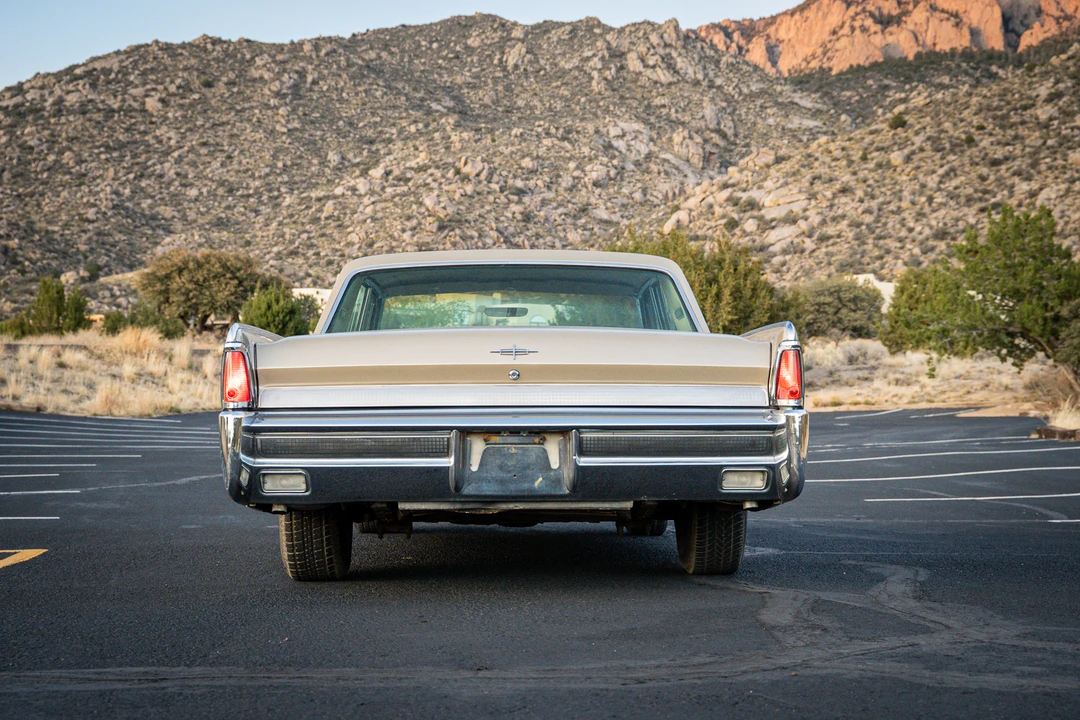1964 Lincoln Continental 4th Gen - Image 8 of 31