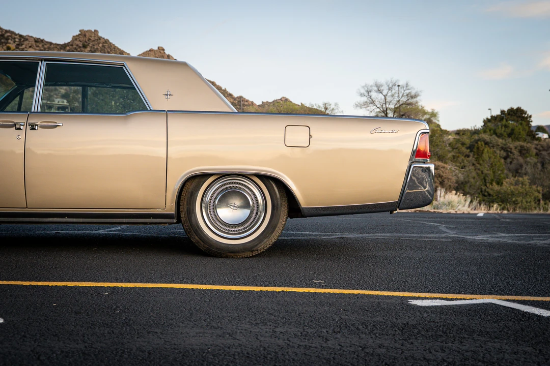 1964 Lincoln Continental 4th Gen - Image 21 of 31