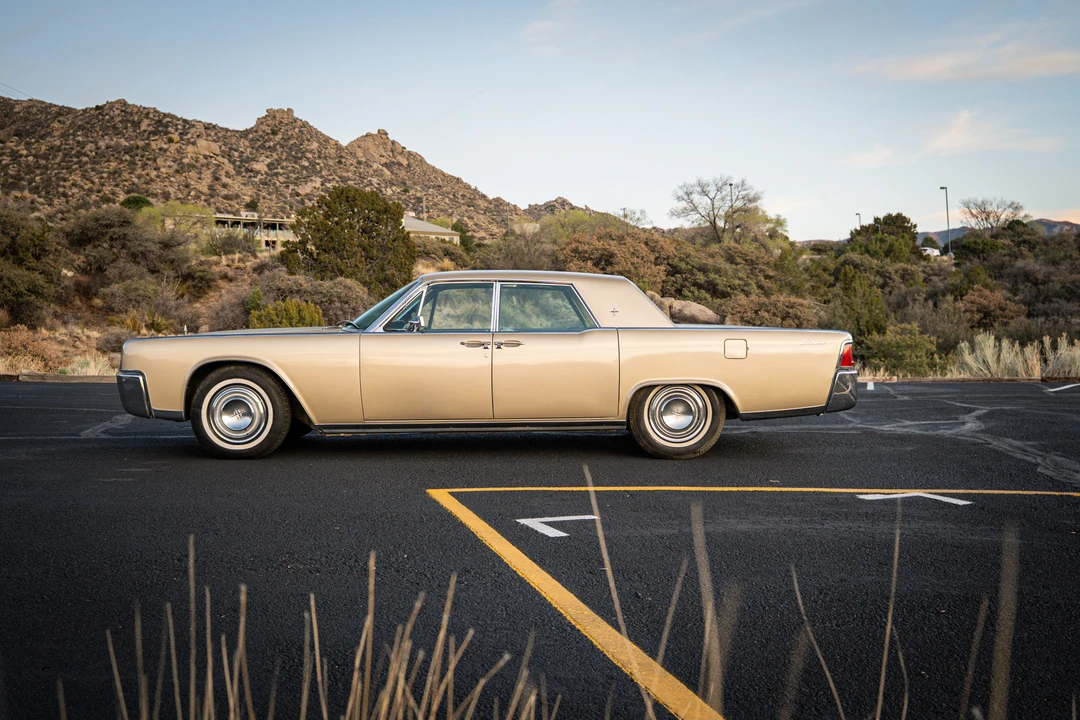 1964 Lincoln Continental 4th Gen - Image 5 of 31