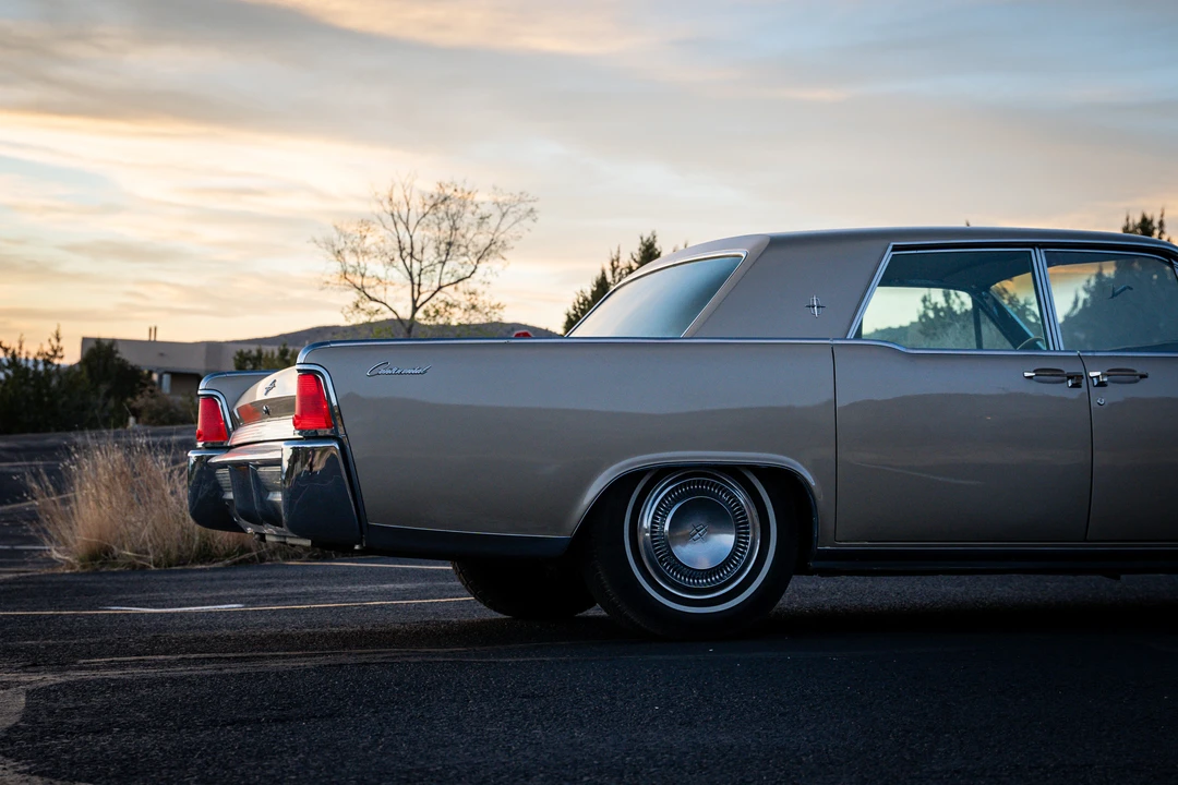 1964 Lincoln Continental 4th Gen - Image 26 of 31