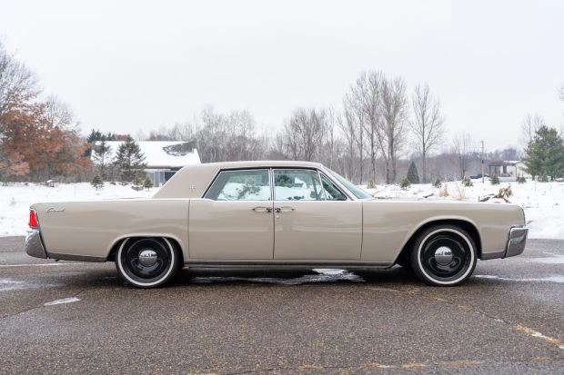 1964 Lincoln Continental 4th Gen - Image 3 of 8