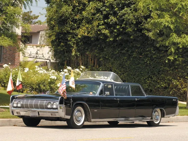 1964 Lincoln Continental 4th Gen - Image 2 of 2