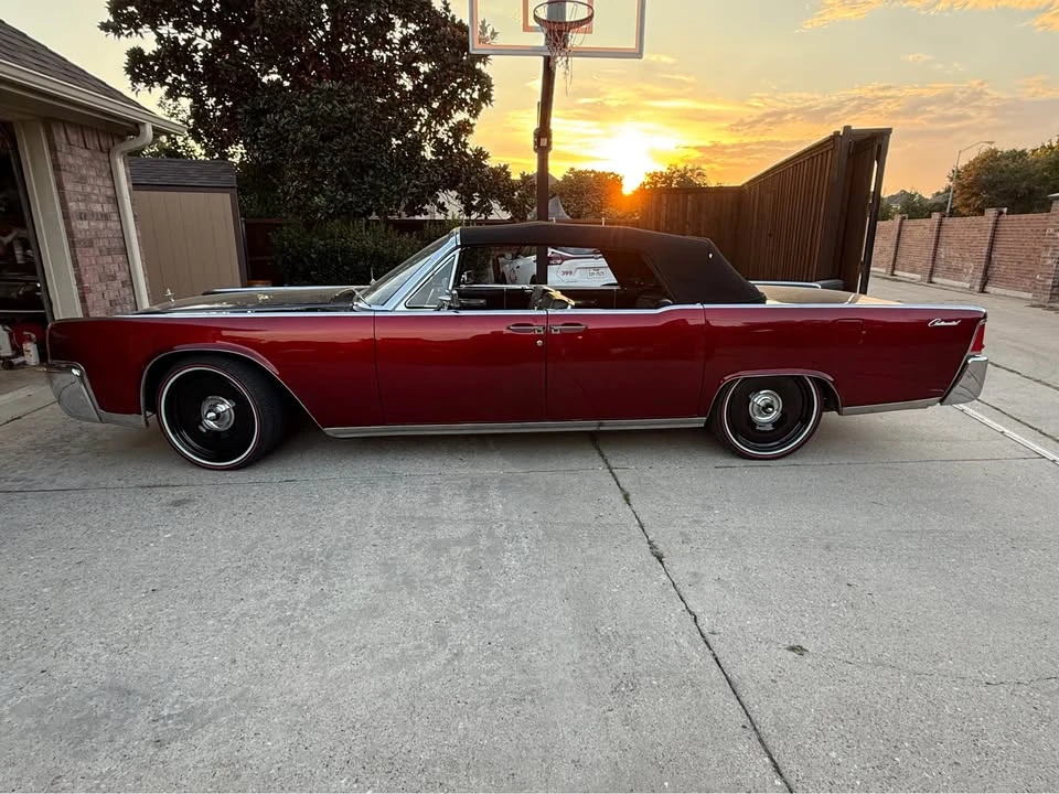 1964 Lincoln Continental 4th Gen - Image 12 of 13