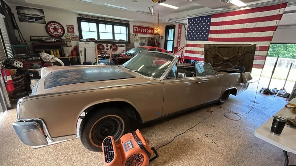1964 Lincoln Continental 4th Gen - Image 3 of 11