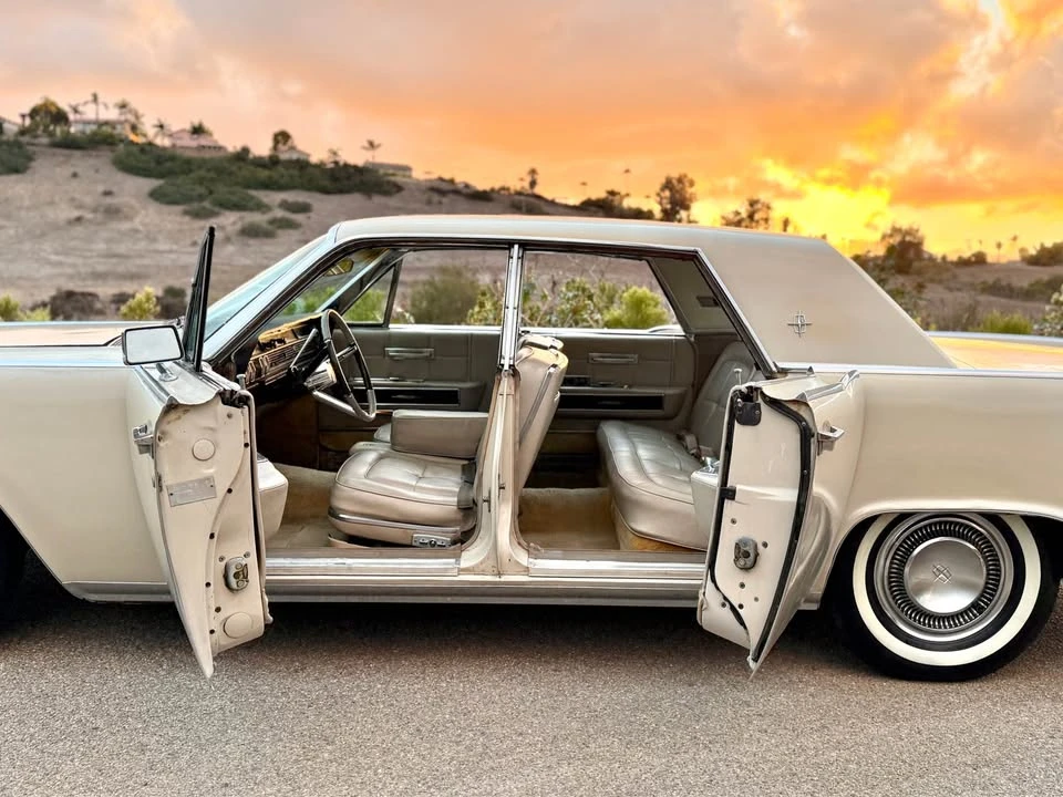 1964 Lincoln Continental 4th Gen - Image 8 of 19