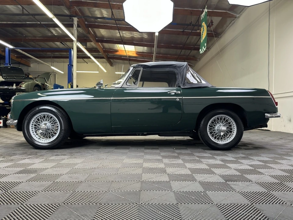 1964 MG MGB Roadster - Image 14 of 21
