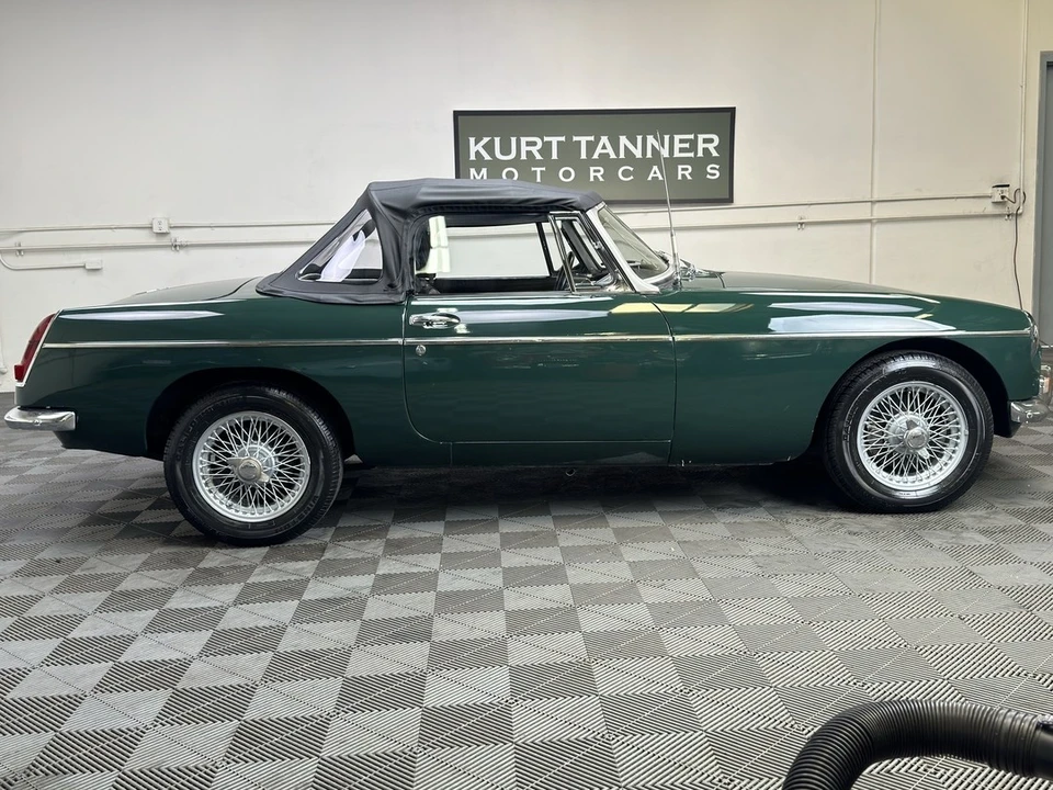 1964 MG MGB Roadster - Image 11 of 21