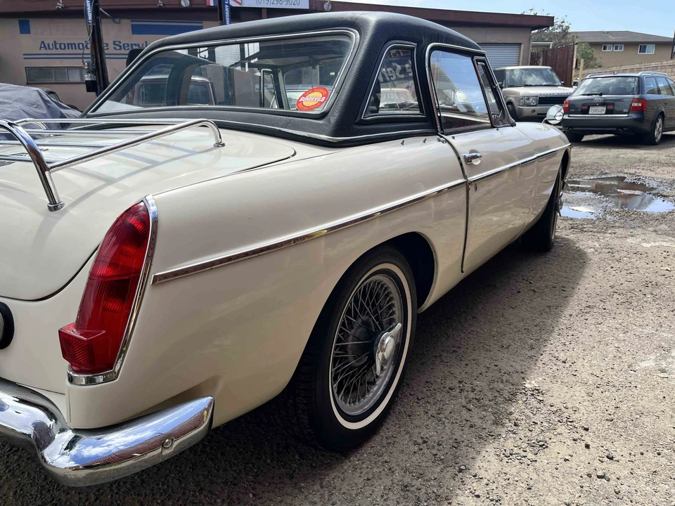 1964 MG MGB Roadster - Image 11 of 31