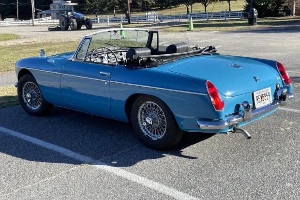 1964 MG MGB Roadster - Image 2 of 7