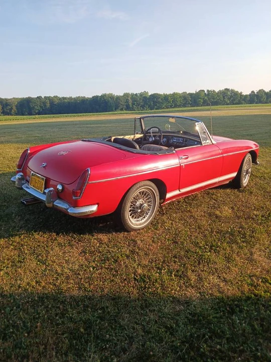 1964 MG MGB Roadster - Image 2 of 9