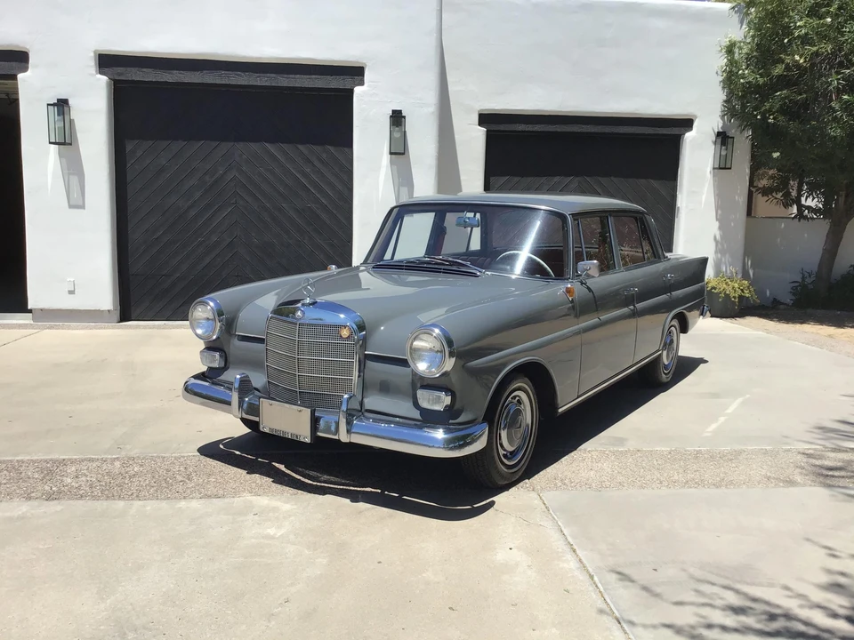 1964 Mercedes-Benz W110 - Image 3 of 31