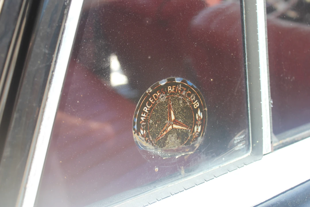 1964 Mercedes-Benz W111 Sedan - Image 14 of 31