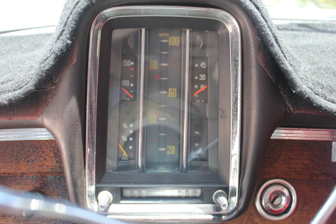 1964 Mercedes-Benz W111 Sedan - Image 31 of 31