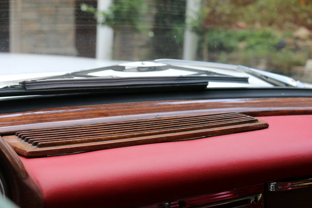 1964 Mercedes-Benz W111 Cabriolet - Image 30 of 31
