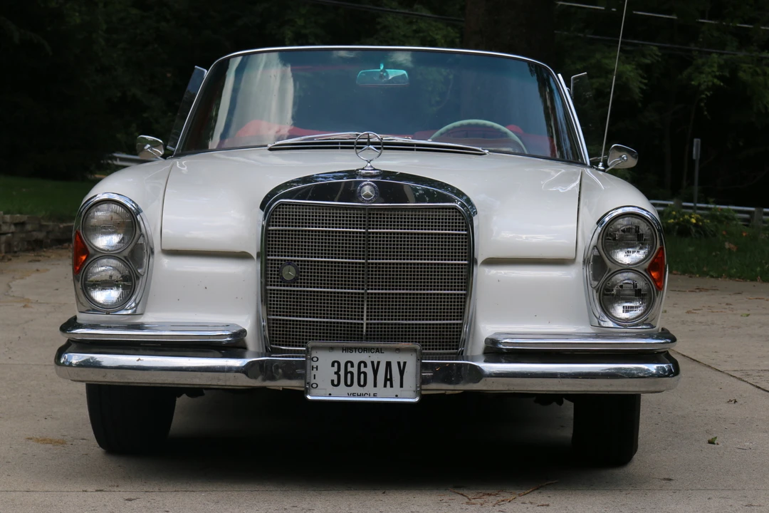 1964 Mercedes-Benz W111 Cabriolet - Image 3 of 31