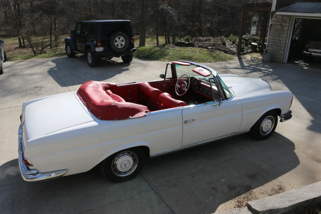 1964 Mercedes-Benz W111 Cabriolet - Image 7 of 31