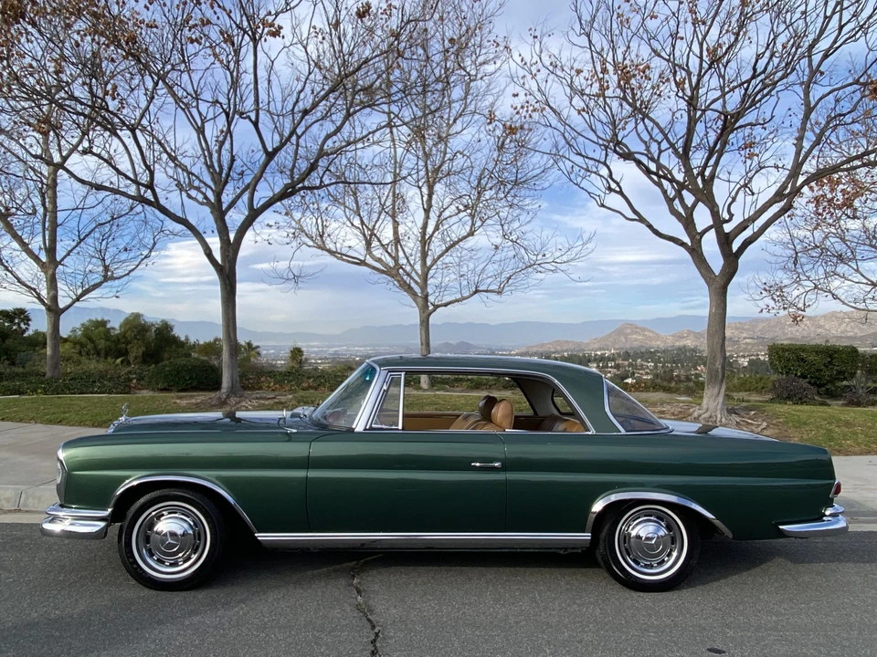 1964 Mercedes-Benz W111 Coupe - Image 29 of 31