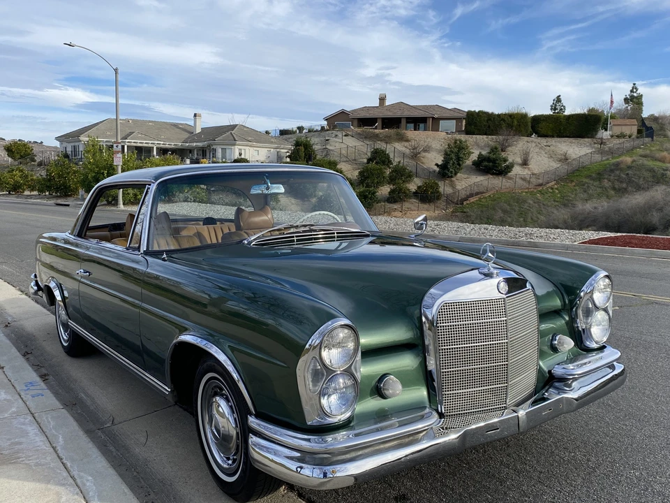 1964 Mercedes-Benz W111 Coupe - Image 13 of 31