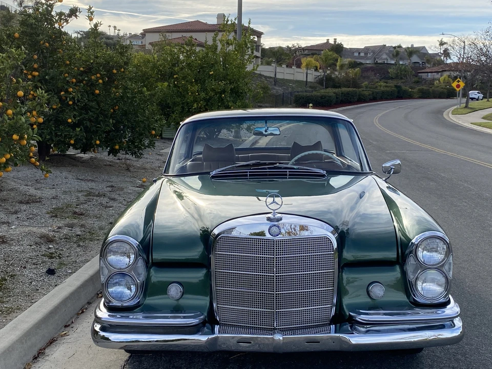 1964 Mercedes-Benz W111 Coupe - Image 10 of 31