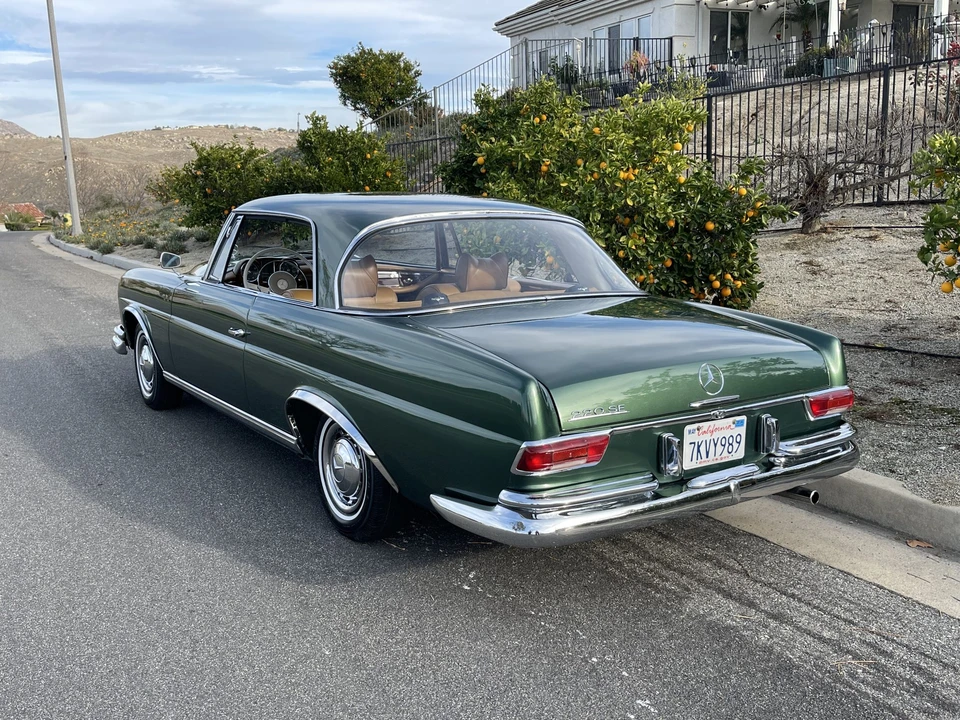 1964 Mercedes-Benz W111 Coupe - Image 24 of 31