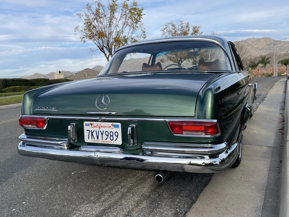 1964 Mercedes-Benz W111 Coupe - Image 21 of 31