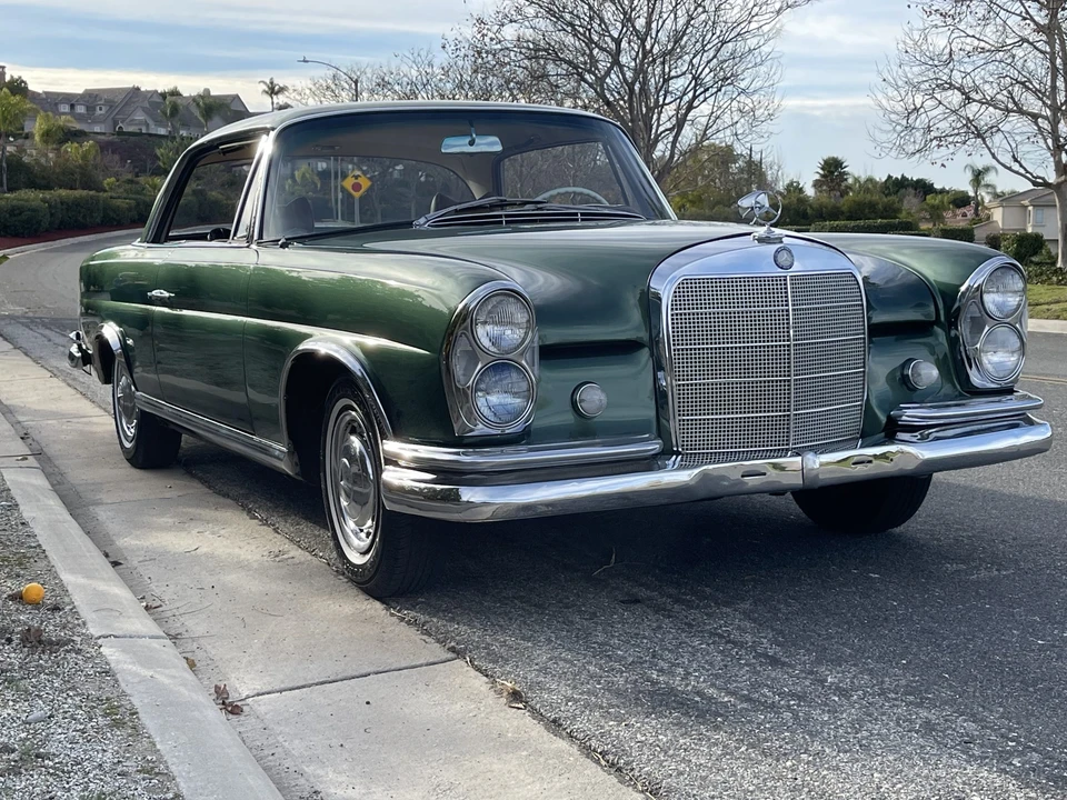 1964 Mercedes-Benz W111 Coupe - Image 12 of 31