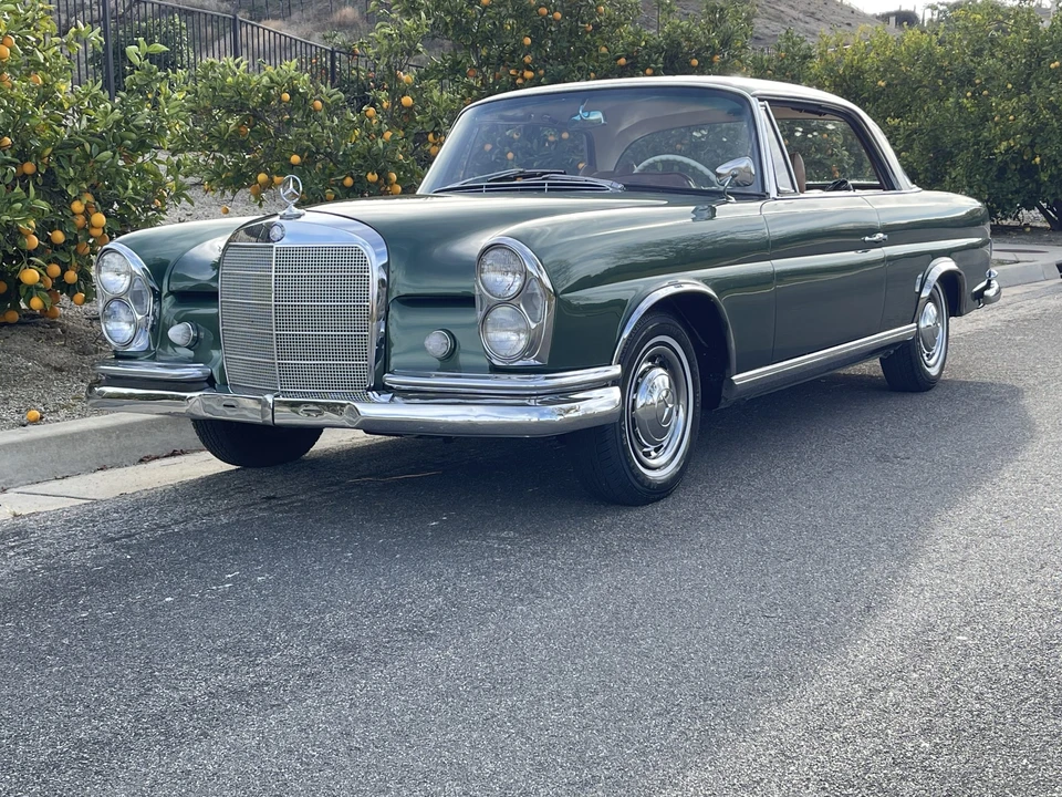 1964 Mercedes-Benz W111 Coupe - Image 8 of 31