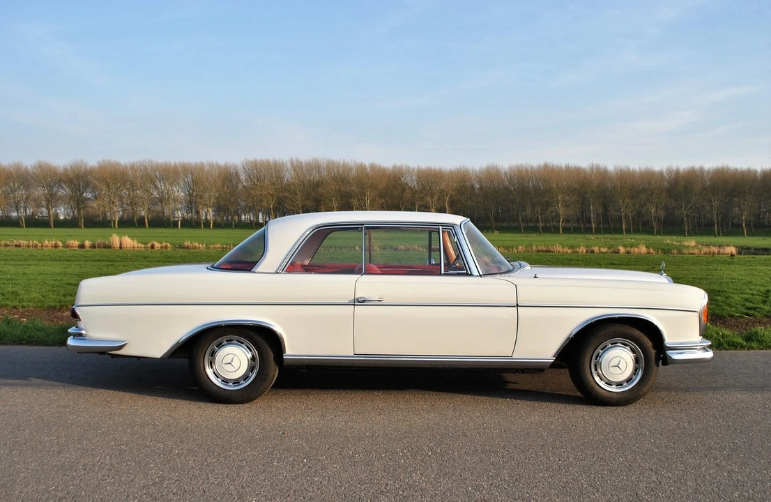 1964 Mercedes-Benz W112 - Image 28 of 30