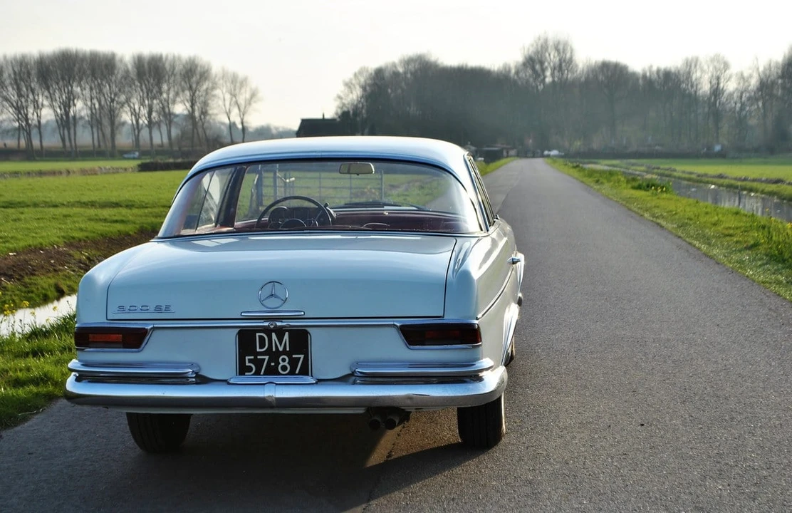 1964 Mercedes-Benz W112 - Image 24 of 30