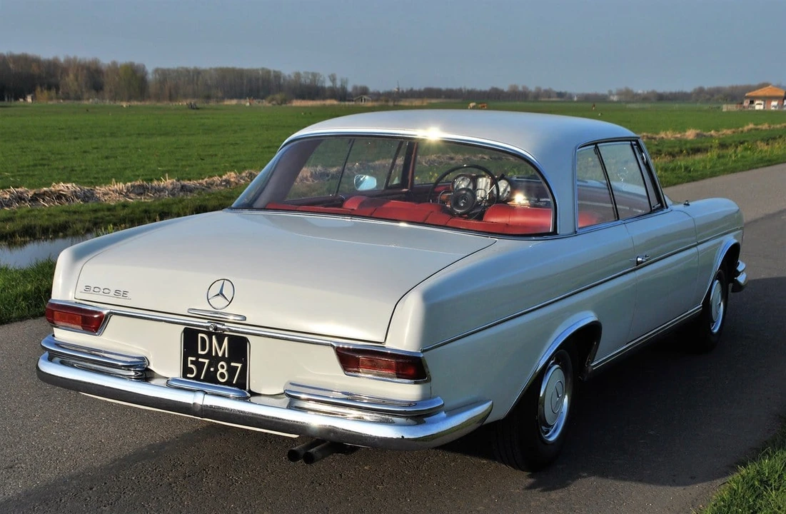1964 Mercedes-Benz W112 - Image 18 of 30