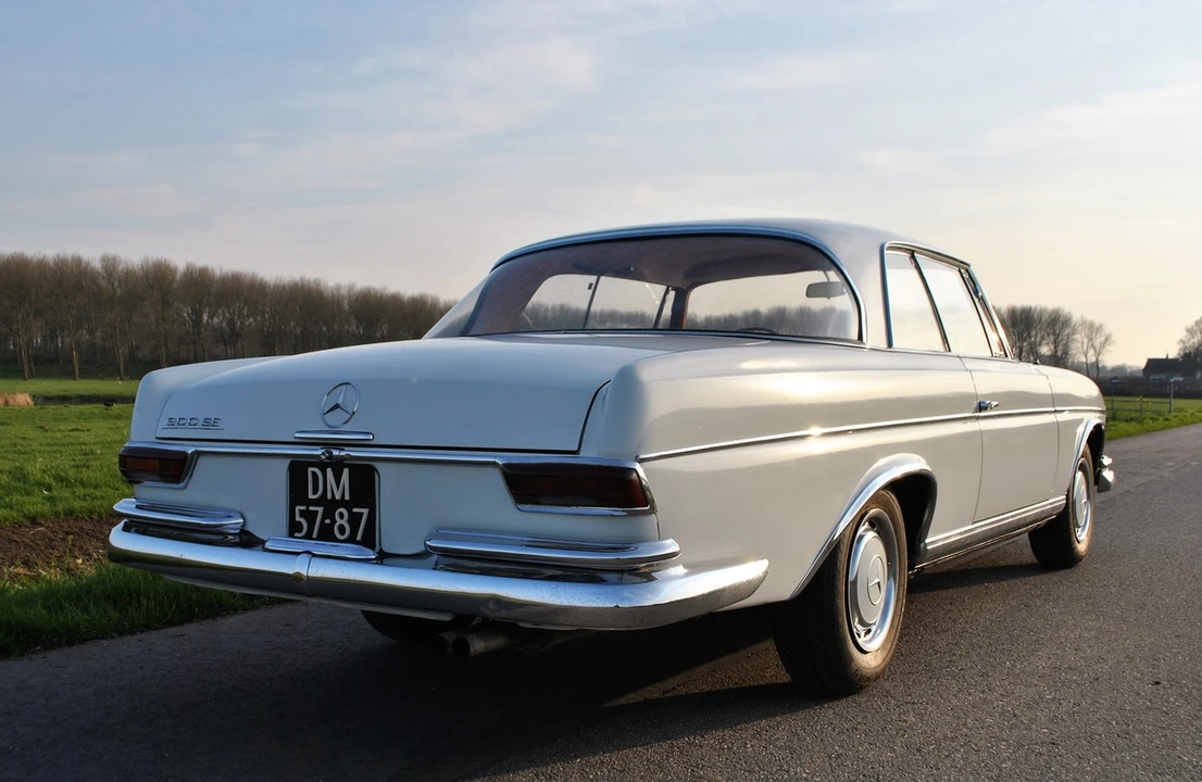 1964 Mercedes-Benz W112 - Image 20 of 30