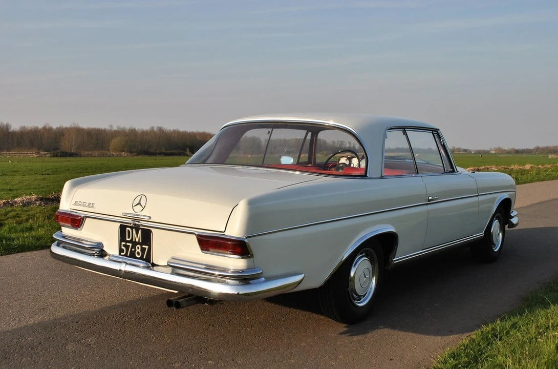 1964 Mercedes-Benz W112 - Image 19 of 30