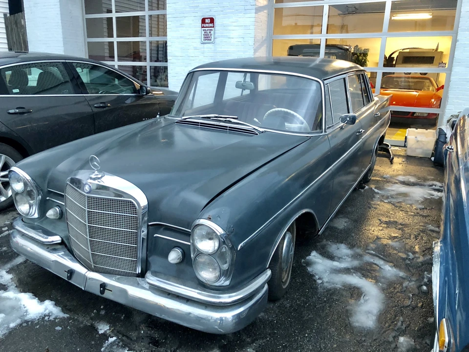 1964 Mercedes-Benz W112 - Image 3 of 31