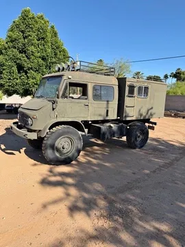 1964 Mercedes-Benz Unimog S404.1 Doka