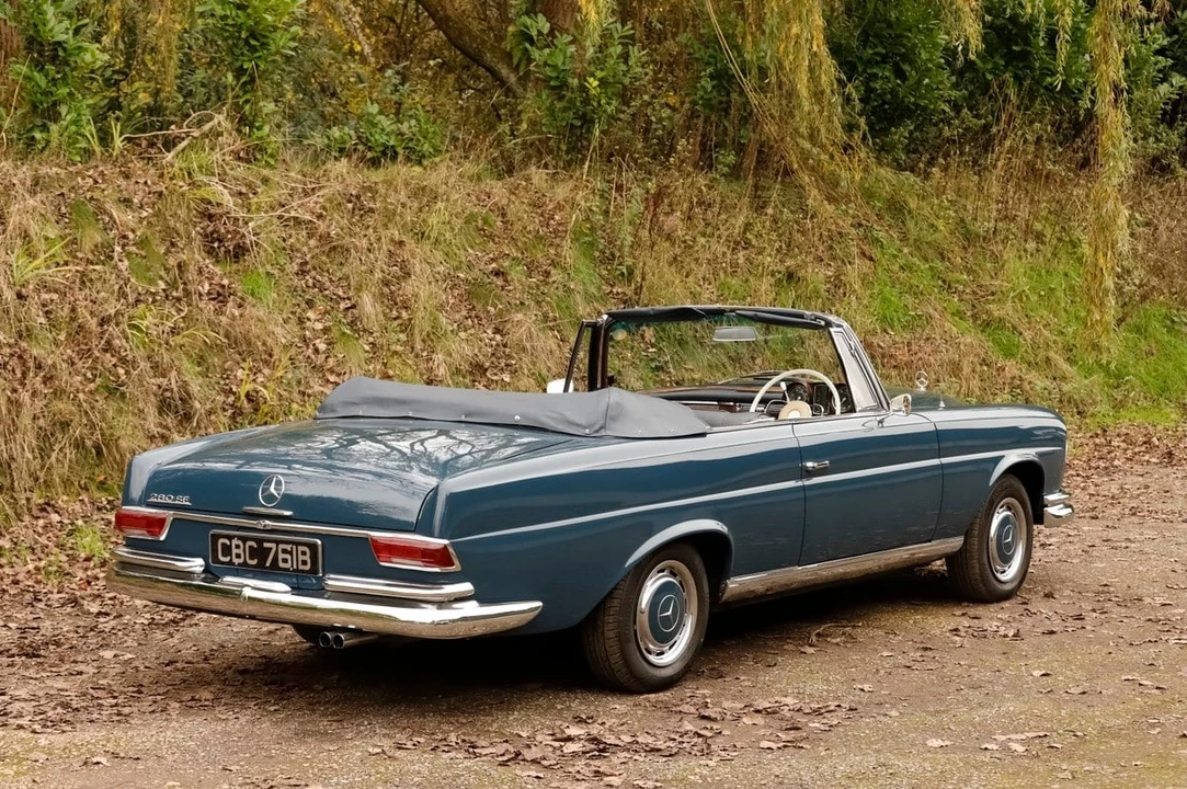 1964 Mercedes-Benz W111 Cabriolet - Image 13 of 30