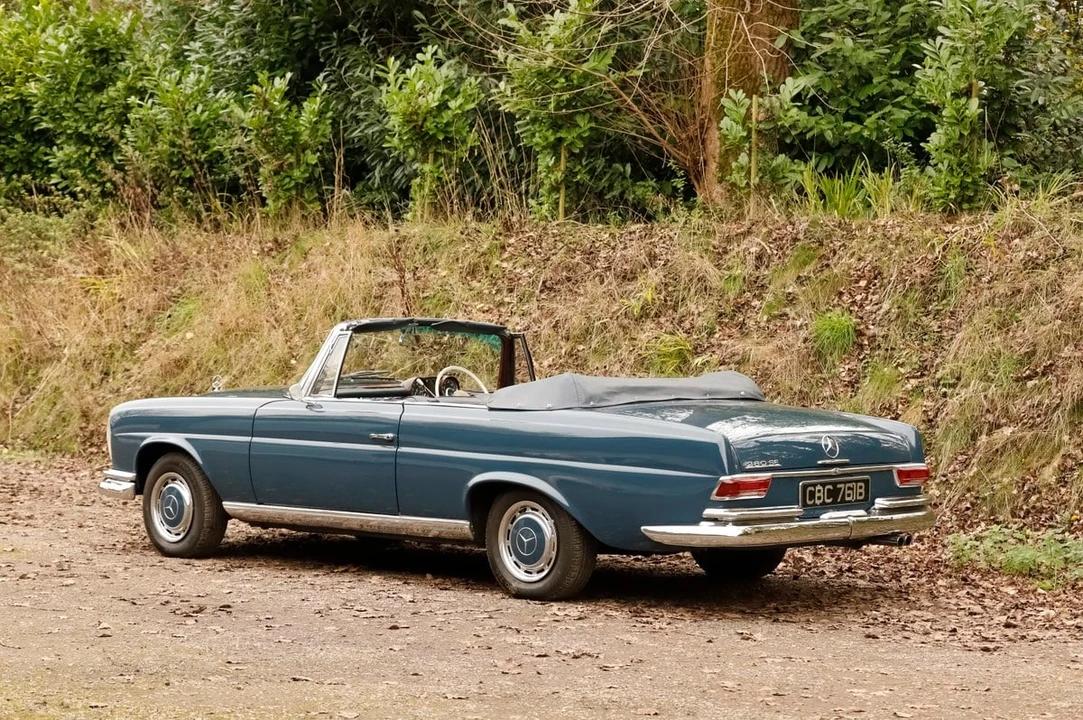 1964 Mercedes-Benz W111 Cabriolet - Image 9 of 30