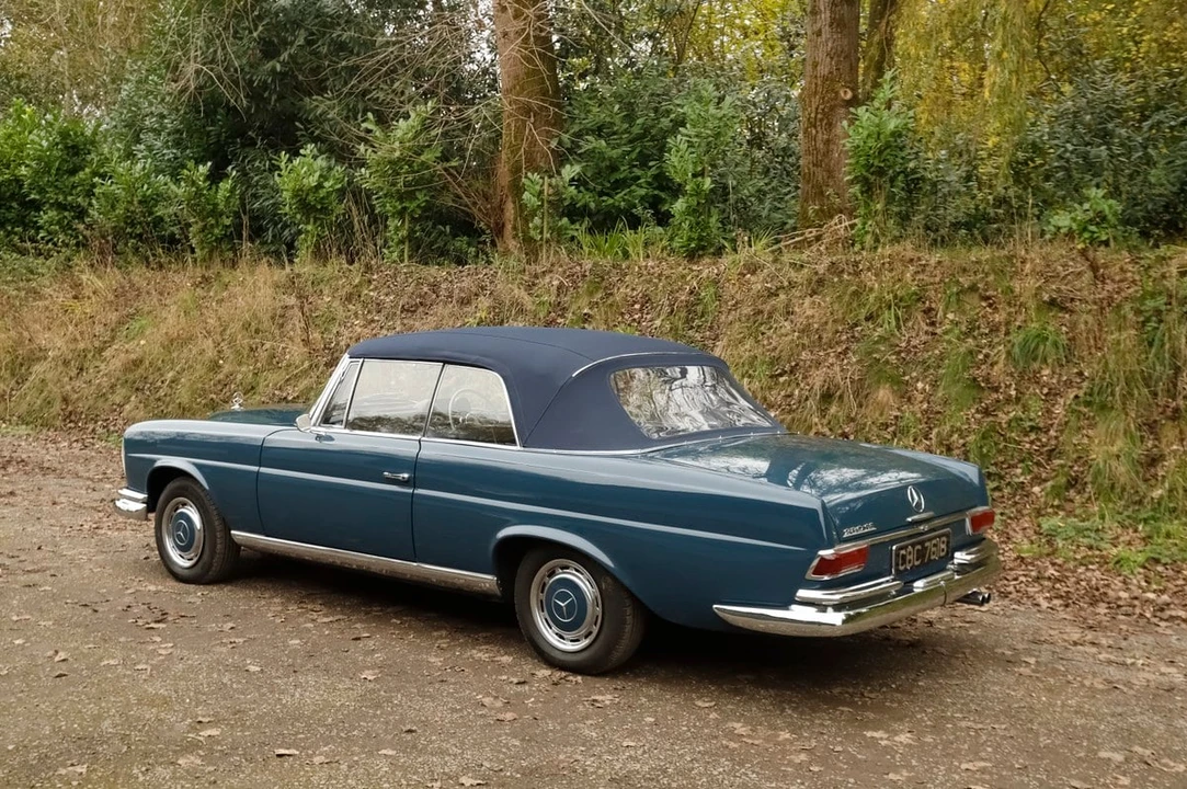 1964 Mercedes-Benz W111 Cabriolet - Image 26 of 30