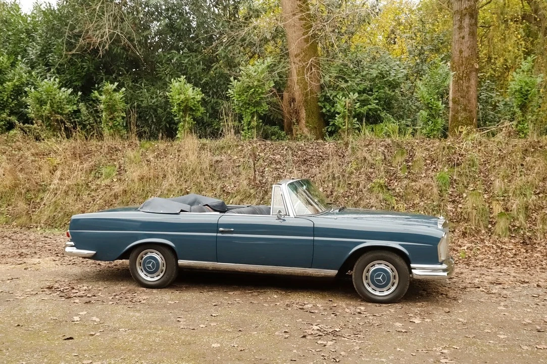 1964 Mercedes-Benz W111 Cabriolet - Image 18 of 30