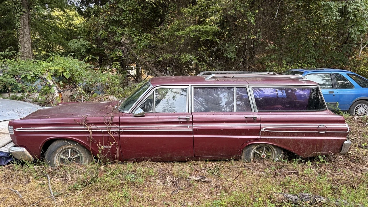 1964 Mercury Comet - Image 2 of 15