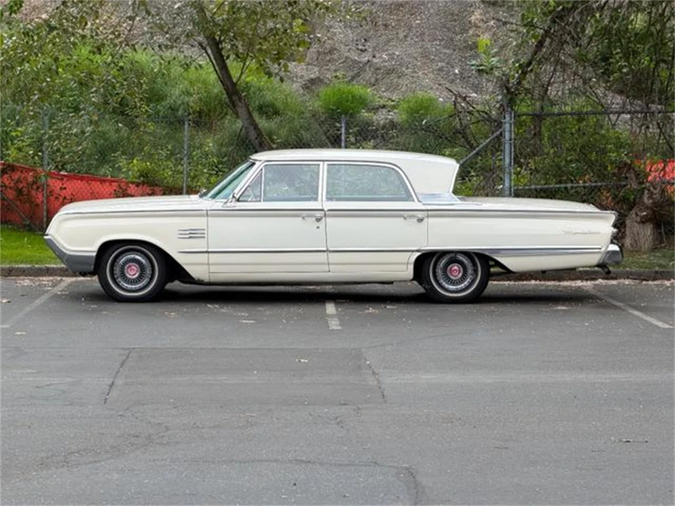 1964 Mercury Montclair - Image 4 of 31