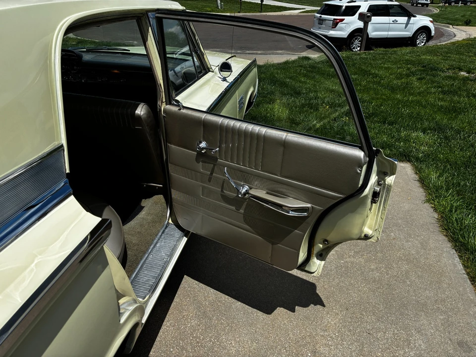 1964 Mercury Monterey - Image 11 of 21