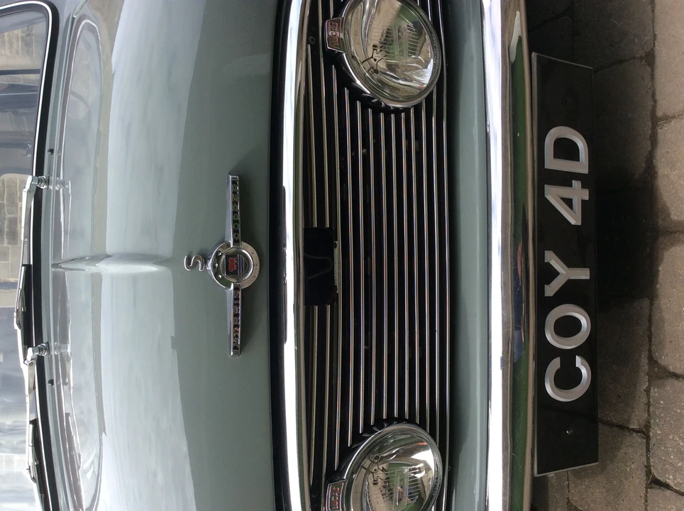 1964 Morris - Image 6 of 31